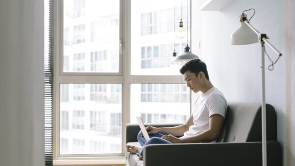 Livings: A Simple Look at How People Make Life Work