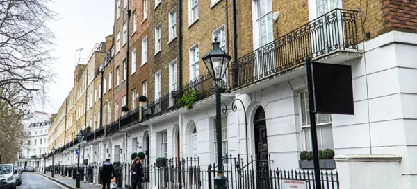 The Role of London Buying Agents in Attracting Global Investors 